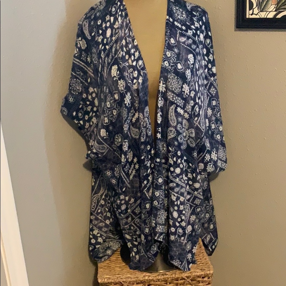 Kamono style coverlet